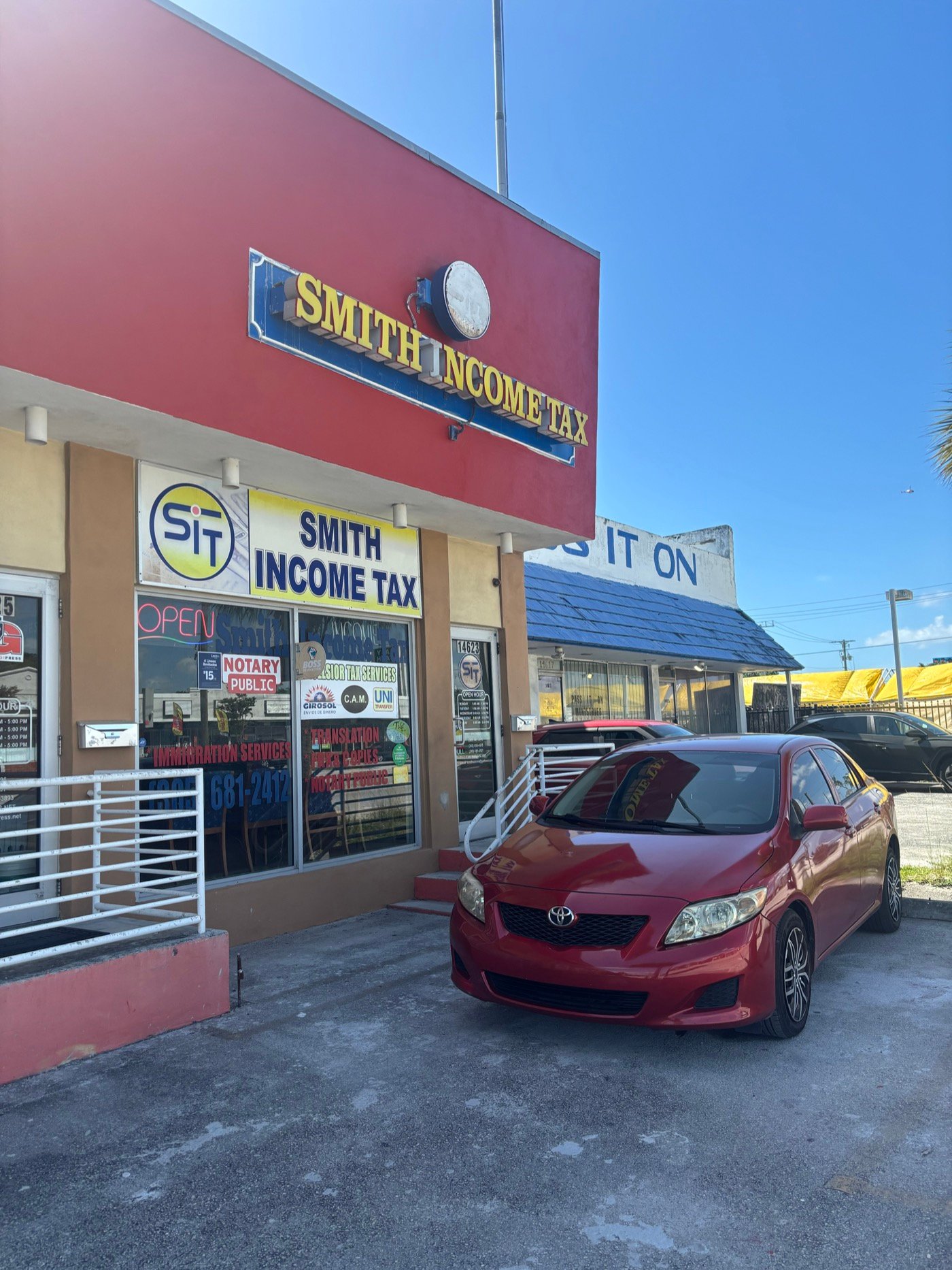 Front entrance of Smith Income Tax